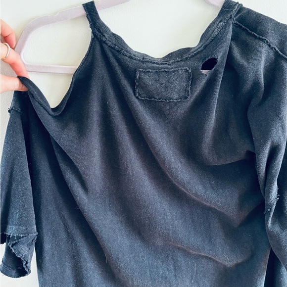 We The Free off the Shoulder Distressed Short Sleeve Tee - Picture 5 of 5